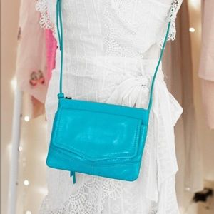 HOBO “Stroll Crossbody”